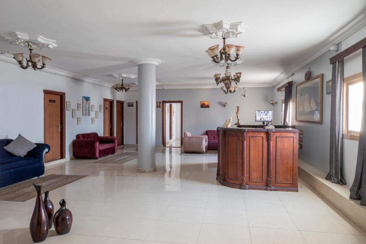 Pyramids Inn Hotel Kafrat al Jabal Exterior foto